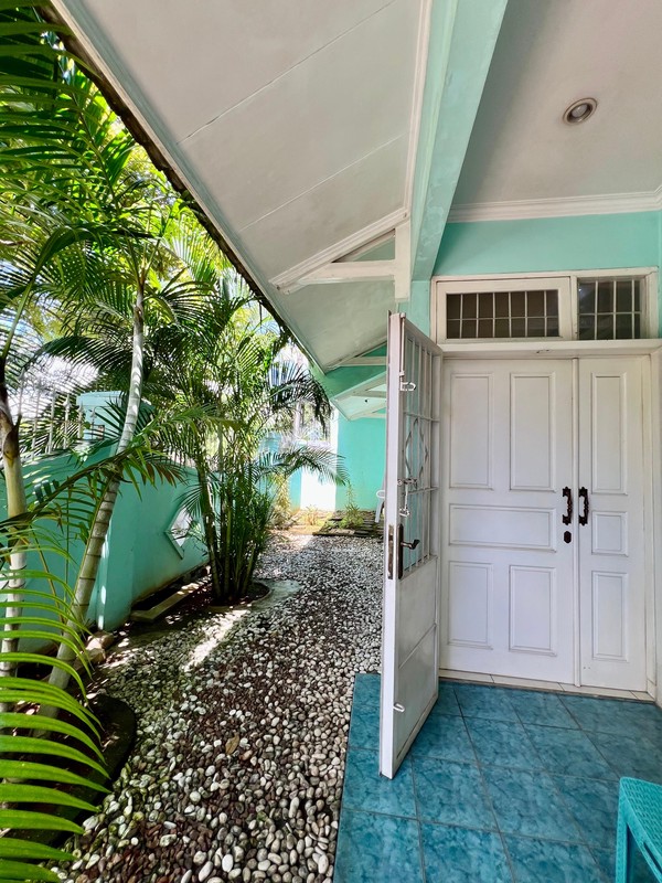 Rumah Bagus Di Mertilang Bintaro Jaya Sektor 9