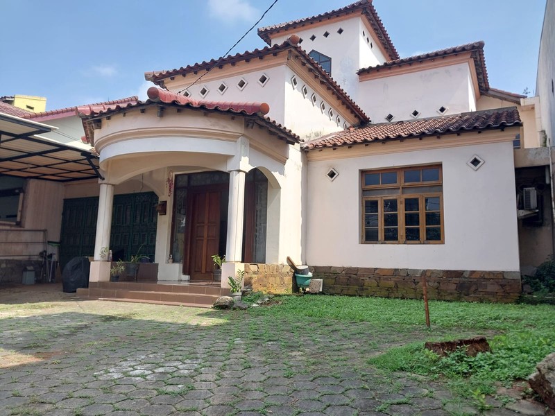 Rumah Bagus Di Jl Beruang Raya Pondok Ranji Tangerang Selatan