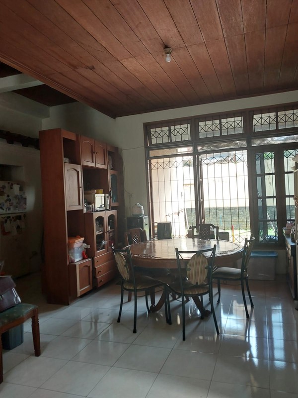 Rumah Bagus Di Jl Beruang Raya Pondok Ranji Tangerang Selatan