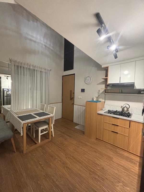 Rumah V Townhouse Siap Huni di Ciputat - One Gate, Dekat Sekolah Internasional