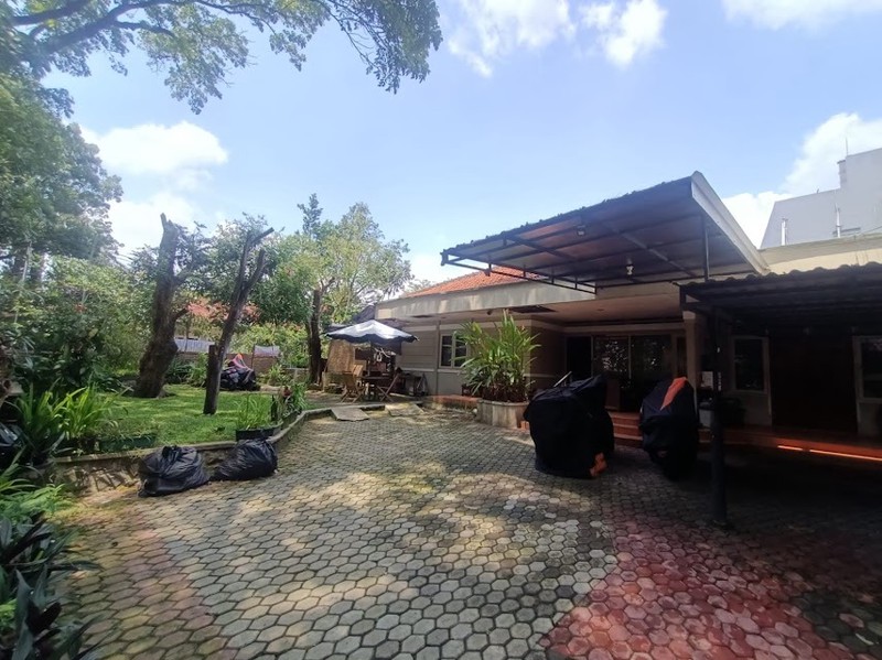 Rumah Strategis Dekat Cihampelas - Cocok Hunian & Investasi