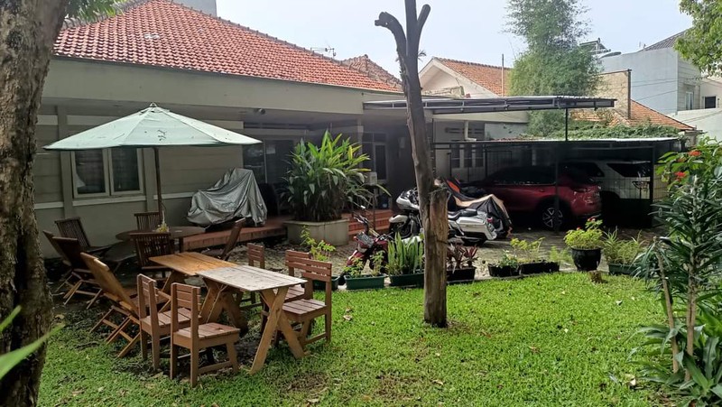 Rumah Strategis Dekat Cihampelas - Cocok Hunian & Investasi