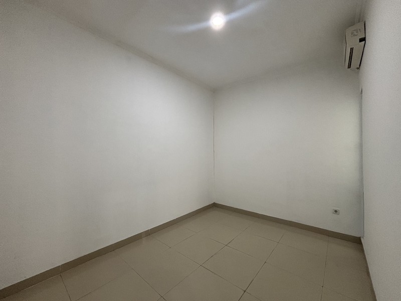 Rumah 2 Lantai Siap Huni di Kota Wisata 