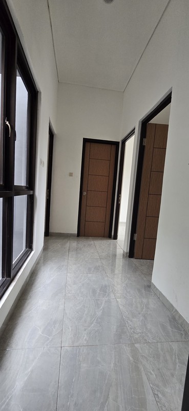 Menarik rumah brand new baru di Nusa Loka BSD CIty