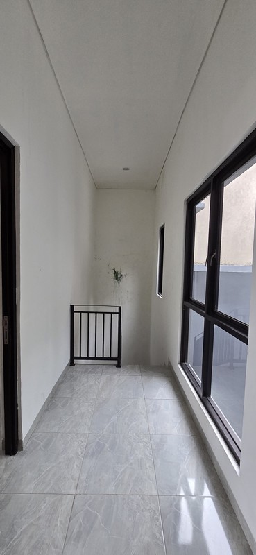 Menarik rumah brand new baru di Nusa Loka BSD CIty