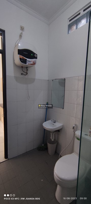 Dijual rumah baru 2 lantai di Sariwangi - Bandung Barat 