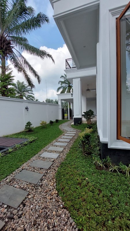 Rumah Mewah Exclusive Cluster Golf Mediterania II Sentul City Bogor