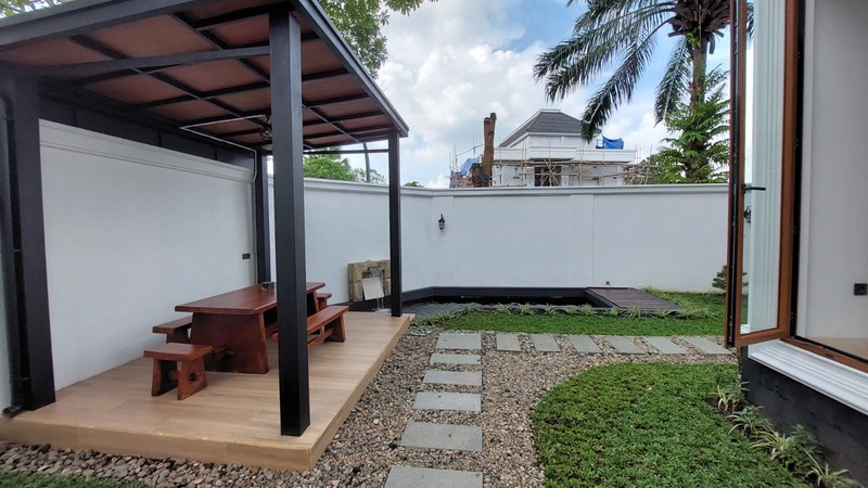 Rumah Mewah Exclusive Cluster Golf Mediterania II Sentul City Bogor