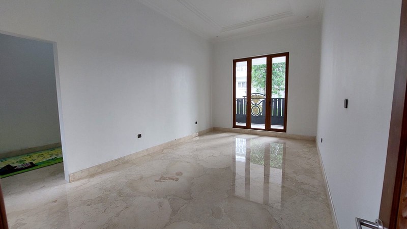 Rumah Mewah Exclusive Cluster Golf Mediterania II Sentul City Bogor