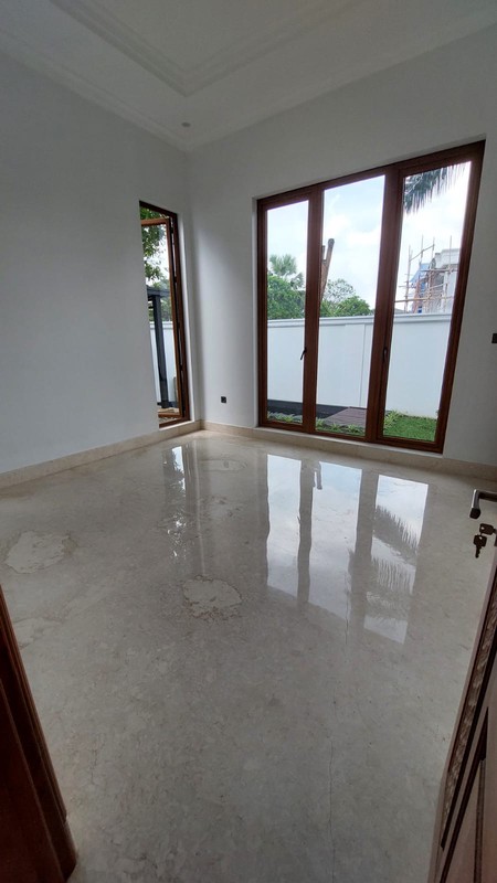 Rumah Mewah Exclusive Cluster Golf Mediterania II Sentul City Bogor