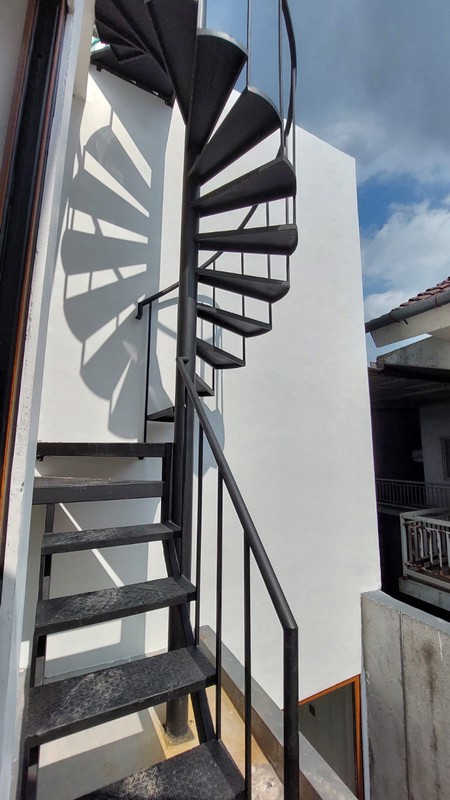 Rumah Mewah Exclusive Cluster Golf Mediterania II Sentul City Bogor