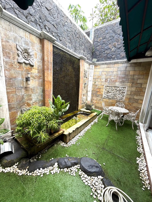 Rumah Nyaman dan Siap Ditempati di Hunian Elite Puri Sriwedari, Cibubur 