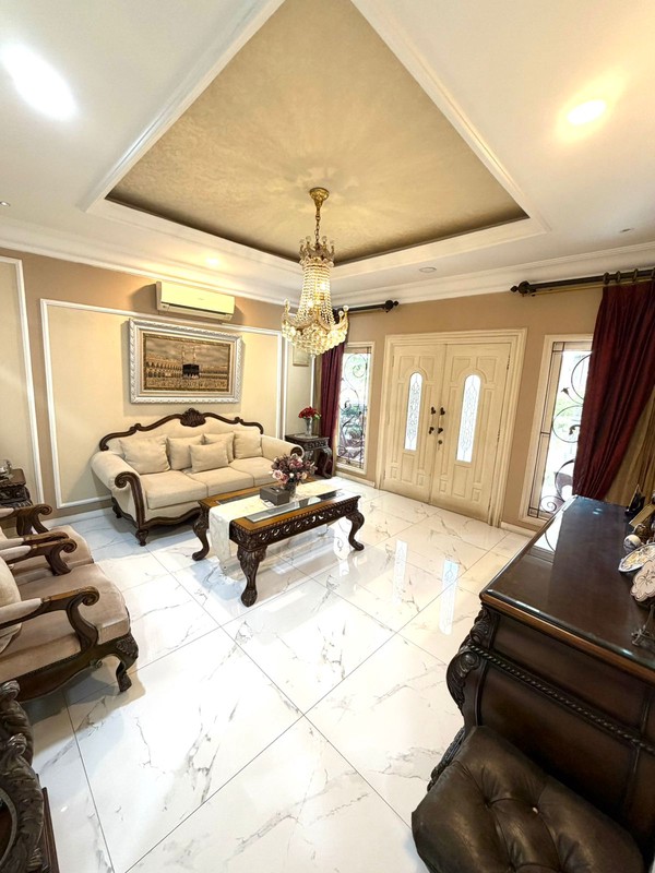 Rumah Nyaman dan Siap Ditempati di Hunian Elite Puri Sriwedari, Cibubur 