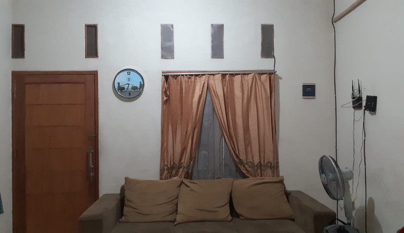 Rumah 1 Lantai Bebas Banjir. Lokasi Strategis di Larangan. Dekat Halte Trans Jakarta Petukangan DMASIV.