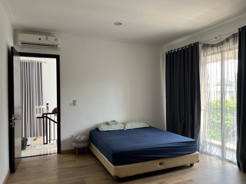 Rumah Golf Island Cluster Piano, PIK 2