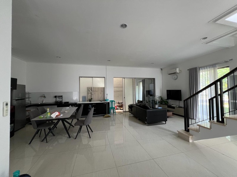 Rumah Golf Island Cluster Piano, PIK 2