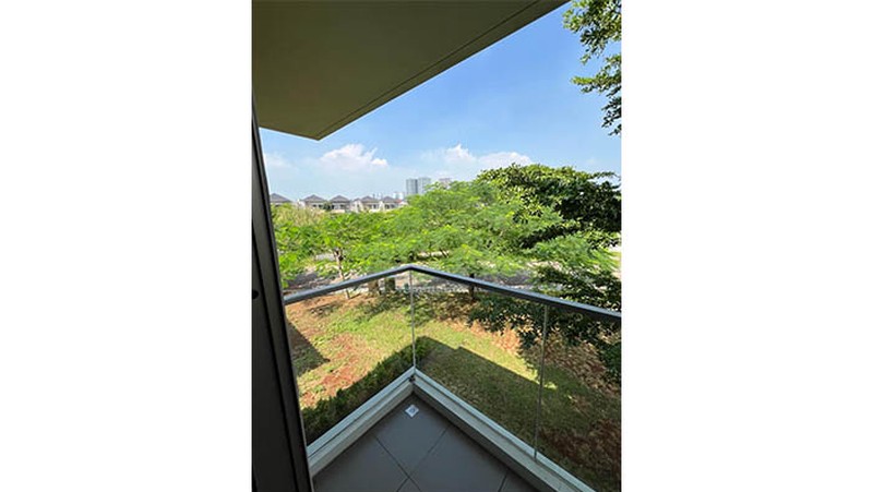 Rumah Golf Island Cluster Piano, PIK 2