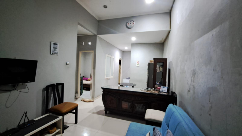 Rumah Siap Huni dengan Hunian Nyaman dan Asri di Graha Raya