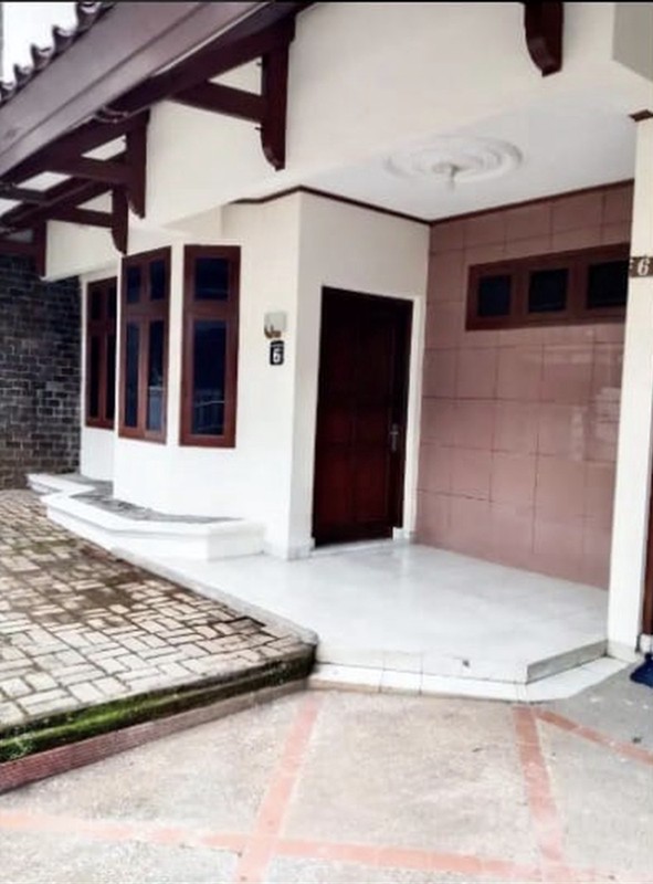 Turun Harga! Rumah 2 Lantai Dekat PIM 2, Pondok Indah