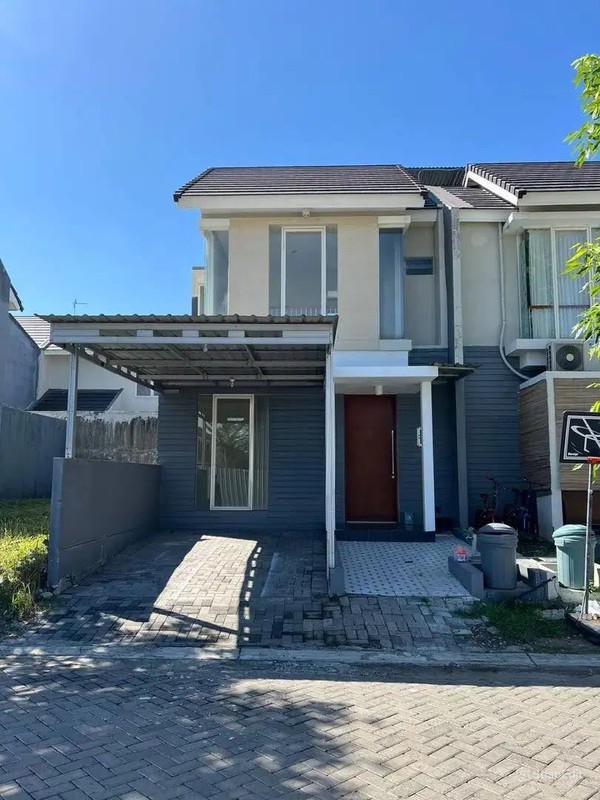 SEWA RUMAH CITRALAND 2 LANTAI NORTHWEST PARK