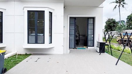 Rumah Minimalis , Brand New, Cantik dalam Cluster keamanan 24 Jam di Ciputat