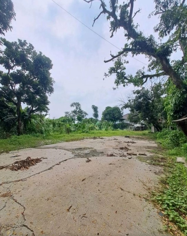 Tanah Strategis di Cimanggis, Depok - Luas 1.032 m²