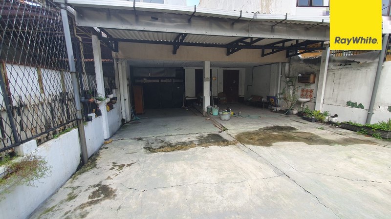 Disewakan Rumah di Jalan Diponegoro Surabaya Pusat