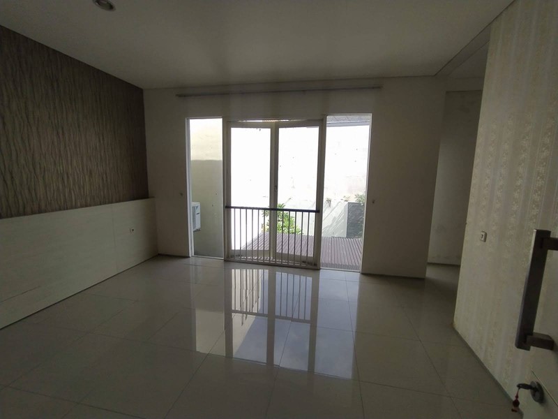 JUAL RUMAH CITRALAND ROYAL PARK CLUSTER DEPAN 