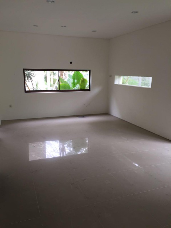 Disewakan Rumah Hook Graha Natura - Garden Ville Surabaya Barat Dekat G Walk Citraland, Pakuwon Mall, Sekolah Cambridge, Sekolah Margie