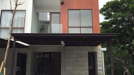 Dijual Rumah Hook Graha Natura - Garden Ville Surabaya Barat Dekat G Walk Citraland, Pakuwon Mall, Sekolah Cambridge, Sekolah Margie