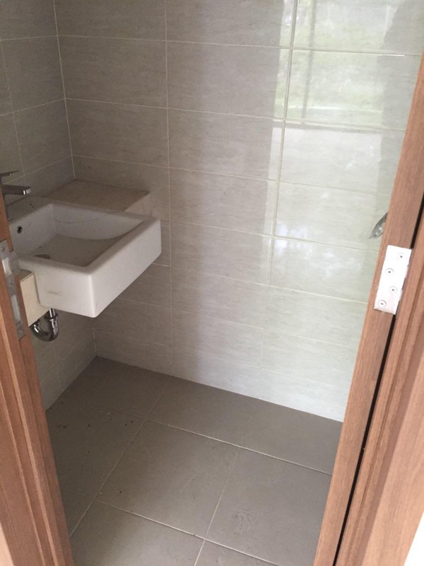 Dijual Rumah Hook Graha Natura - Garden Ville Surabaya Barat Dekat G Walk Citraland, Pakuwon Mall, Sekolah Cambridge, Sekolah Margie