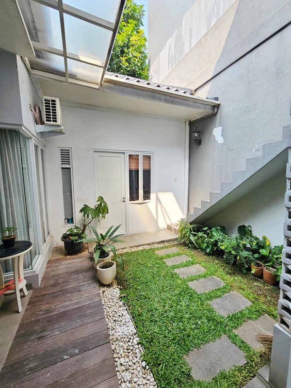 Rumah Nyaman, Lokasi strategis di Bintaro Sektor 3A