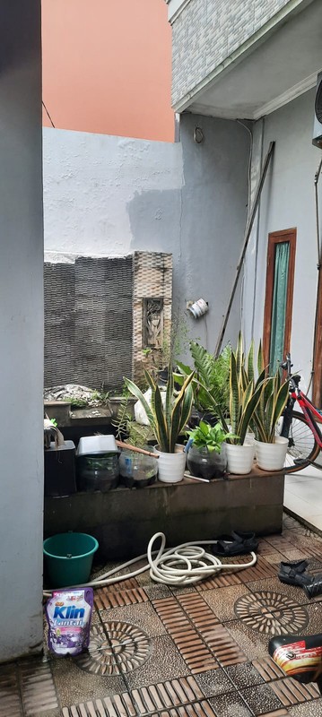 Dijual Rumah Siap Huni Di Kompleks Pesona Karawaci , Tangerang