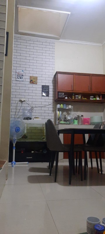 Dijual Rumah Siap Huni Di Kompleks Pesona Karawaci , Tangerang