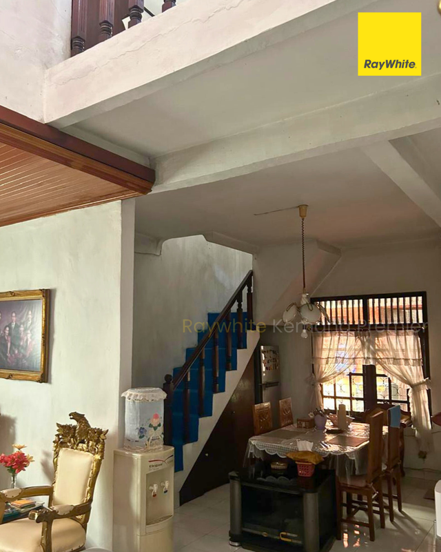 Rumah Siap Huni 6 Kamar Komplek Palapa Pasar Minggu Hanya 2 Km ke KRL Pasar Minggu Baru