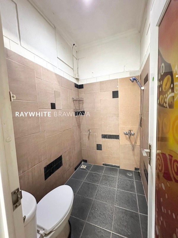 Rumah Dalam Kompleks Area Villa Cinere Mas