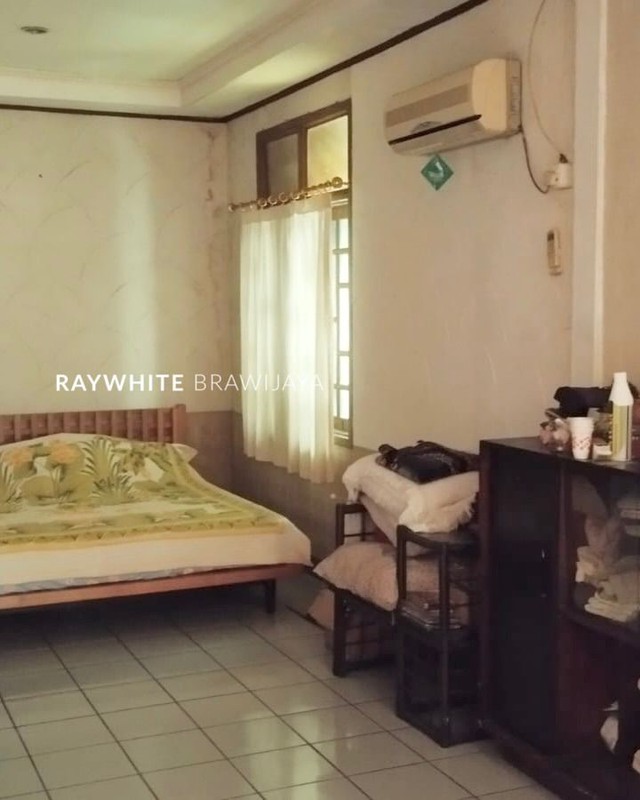 Rumah Lingkungan Tenang Lokasi Strategis Area Tanah Kusir