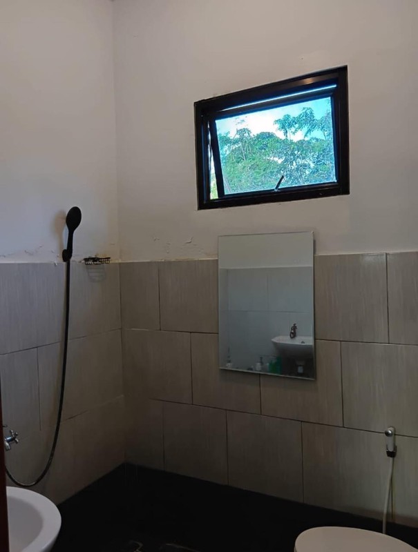 Rumah 2 Lantai Siap Huni dengan Hunian Nyaman dan Asri @Ciputat