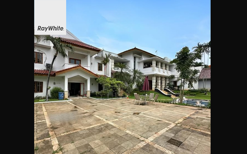 FOR SALE Rumah Pondok Labu Cilandak Jakarta Selatan Bangunan 2 Lantai 