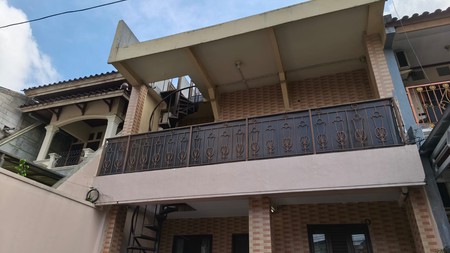 Rumah Kost 18 Kamar - Akses 2 Mobil di Kampung Melayu Tebet 