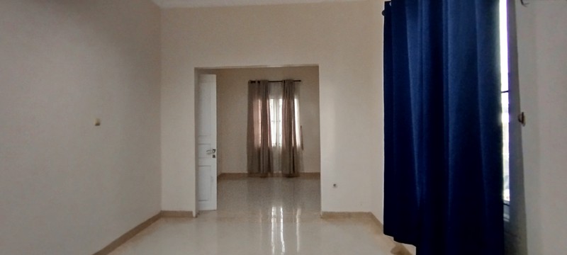 Rumah hoek BAGUS & SIAP HUNI di dalam komplek MERAH DELIMA, Sumur Batu, Kemayoran