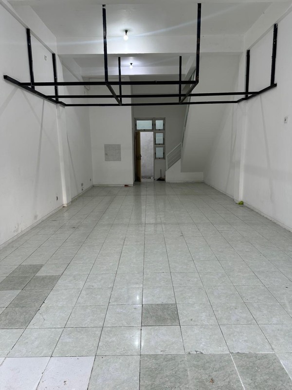 Disewakan Ruko Central Business District Raya Bukit Palma Galeria Citraland Surabaya Barat