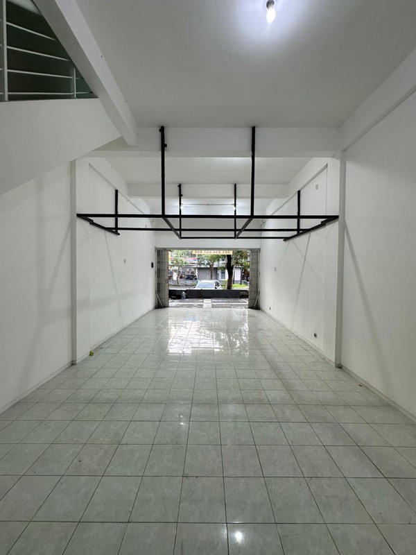 Disewakan Ruko Central Business District Raya Bukit Palma Galeria Citraland Surabaya Barat
