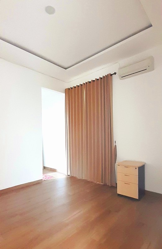 Rumah Cantiq Minimalis Luas 180m Harga 100Jt/Thn nego di Plumeria Residence Bintaro Jaya