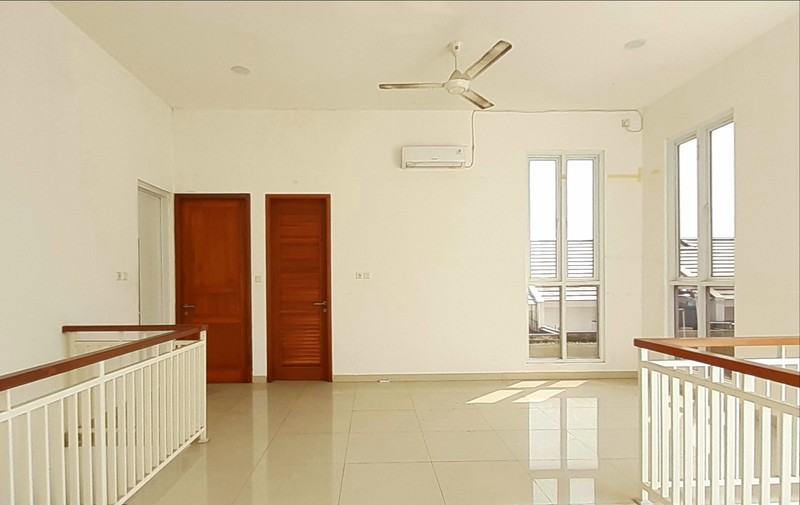 Rumah Cantiq Minimalis Luas 180m Harga 100Jt/Thn nego di Plumeria Residence Bintaro Jaya