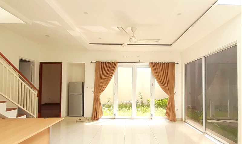 Rumah Cantiq Minimalis Luas 180m Harga 100Jt/Thn nego di Plumeria Residence Bintaro Jaya