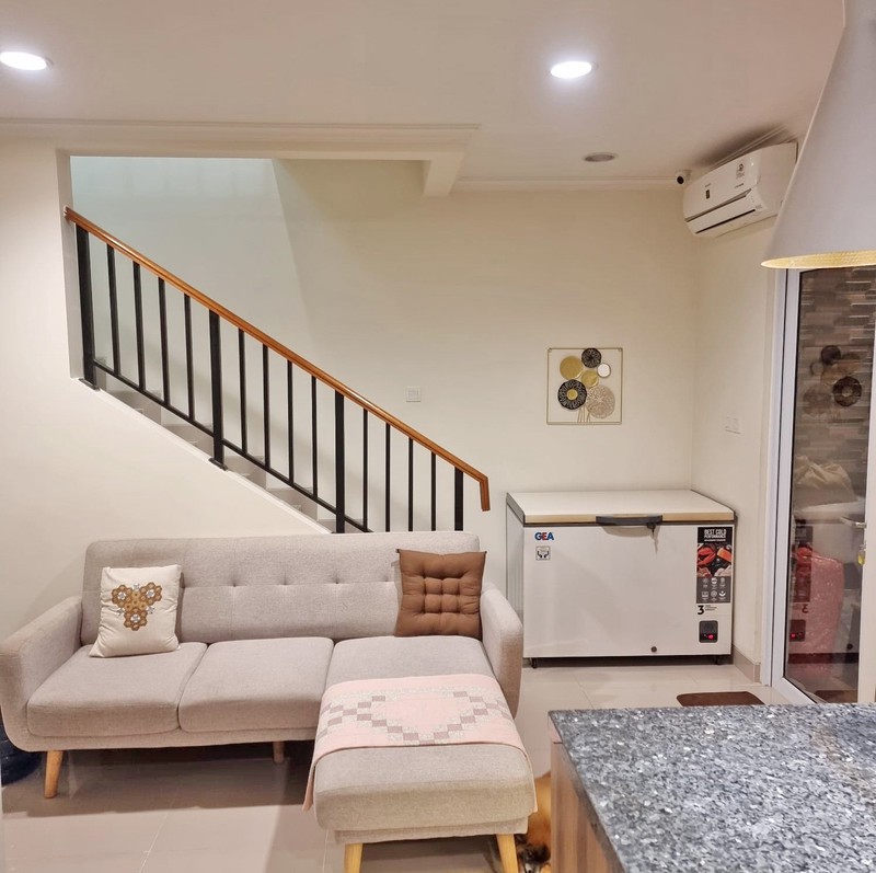 Rumah Cantik Modern Furnish SHM di Cluster Rossini Symphonia Gading Serpong