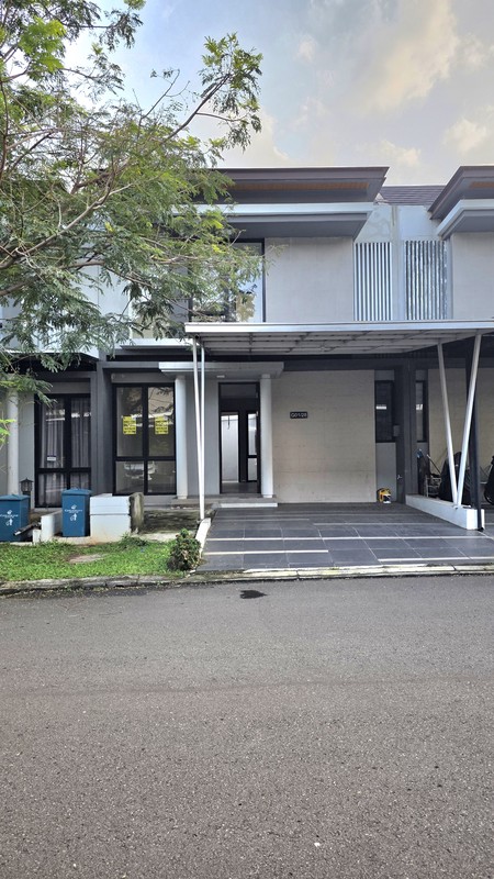Rumah siap huni di Citra Gran CBD