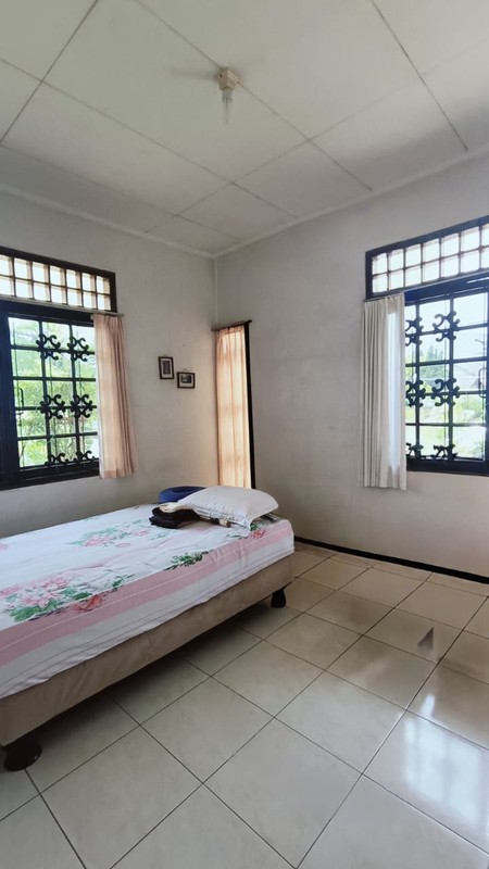 Rumah bagus, siap huni di dalam perumahan di Pamulang 