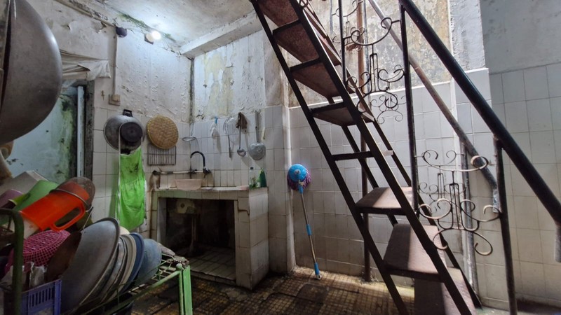 Dijual Rumah Lama Lokasi Strategis Di Jl. Kebalen, Rawa Barat, Jakarta Selatan